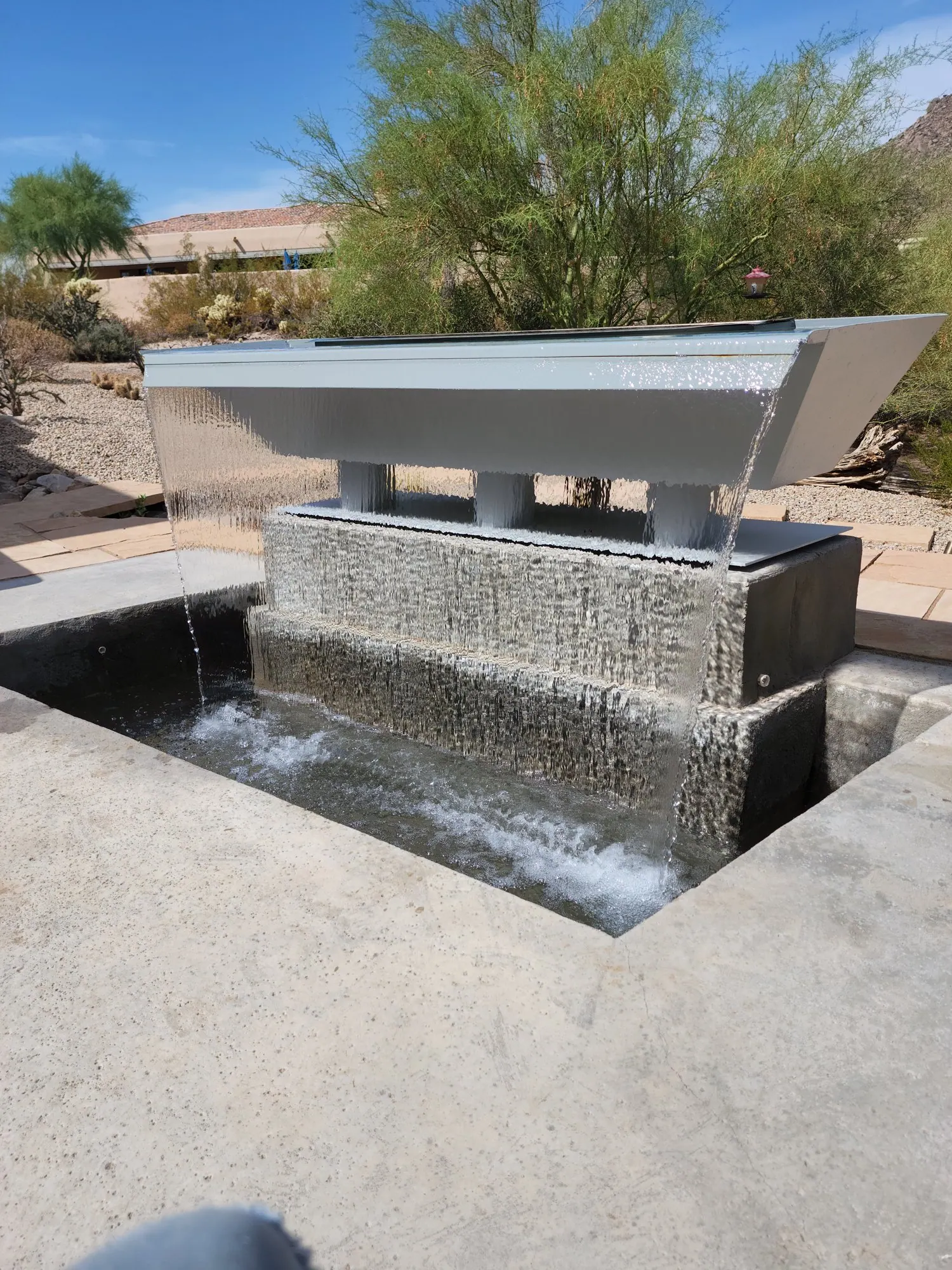Concrete trough spillway